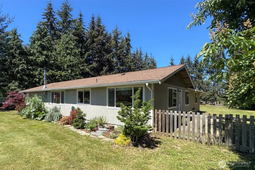 Property photo for 221 Mccomb Lane, Sequim photo 30