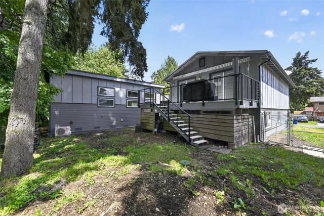 Property photo for 16818 21st Avenue Ct E, Spanaway photo 2