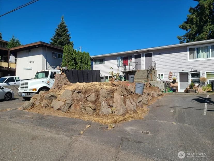 Property photo for 912 Glennwood Avenue Ne, Renton