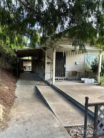 Property photo for 2816 Sw Dakota Street, Seattle photo 2