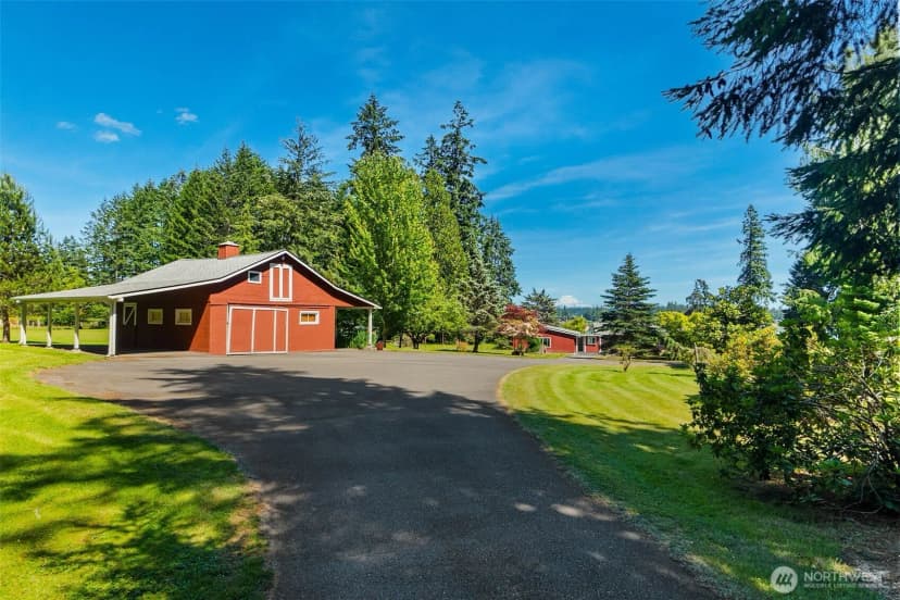 Property photo for 8006 Urquhart Street Nw, Olympia photo 40