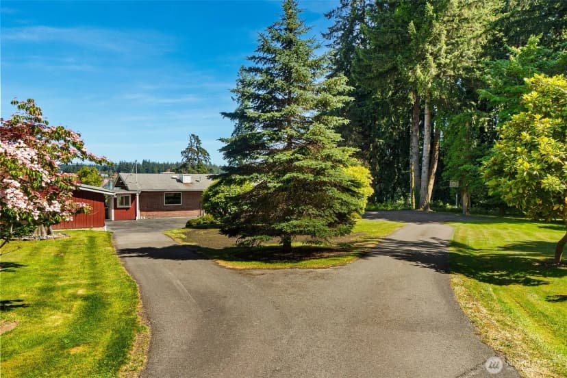 Property photo for 8006 Urquhart Street Nw, Olympia photo 36