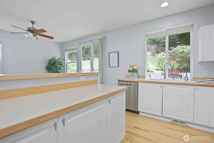Property photo for 14007 69th Drive Se #g1, Snohomish photo 13
