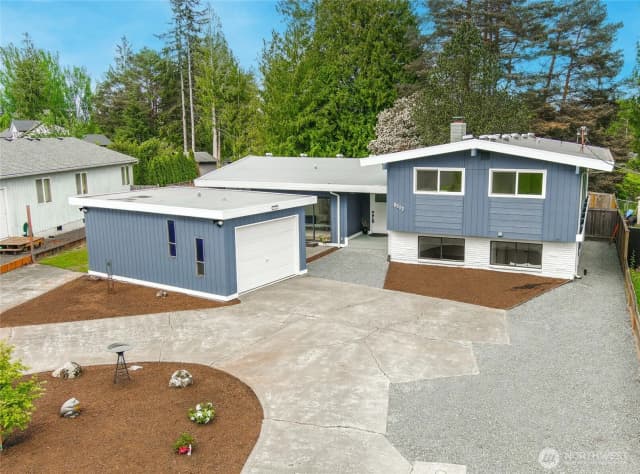 Property photo for 8613 4th Place Se, Everett