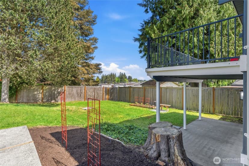Property photo for 8613 4th Place Se, Everett photo 36