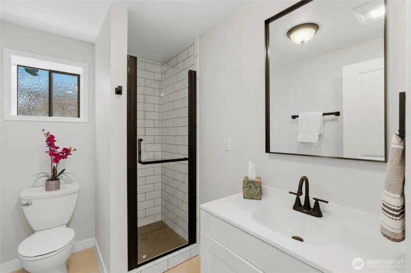 Property photo for 8613 4th Place Se, Everett photo 31