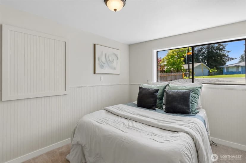 Property photo for 8613 4th Place Se, Everett photo 30