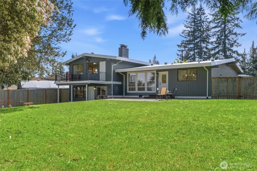 Property photo for 8613 4th Place Se, Everett photo 37
