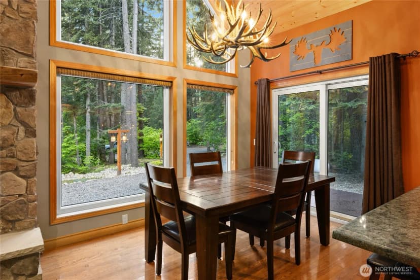 Property photo for 350 Redwood Lane, Ronald photo 11
