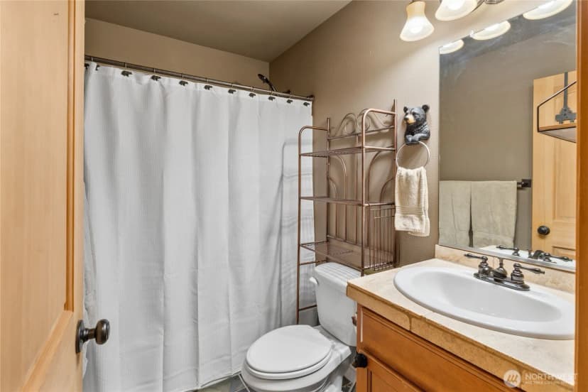 Property photo for 350 Redwood Lane, Ronald photo 17
