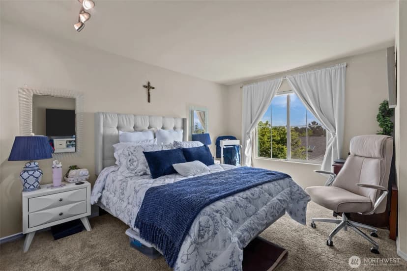 Property photo for 21919 39th Place S #10-2, Kent photo 18