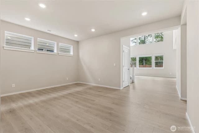 Property photo for 2435 Trailside Drive Ne #189, Olympia photo 4