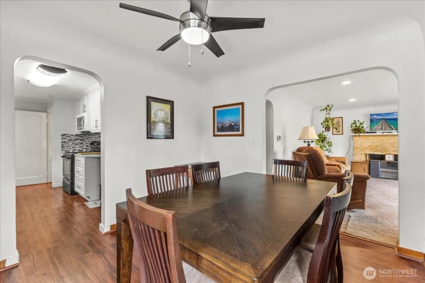 Property photo for 328 Garden Avenue N, Renton photo 15