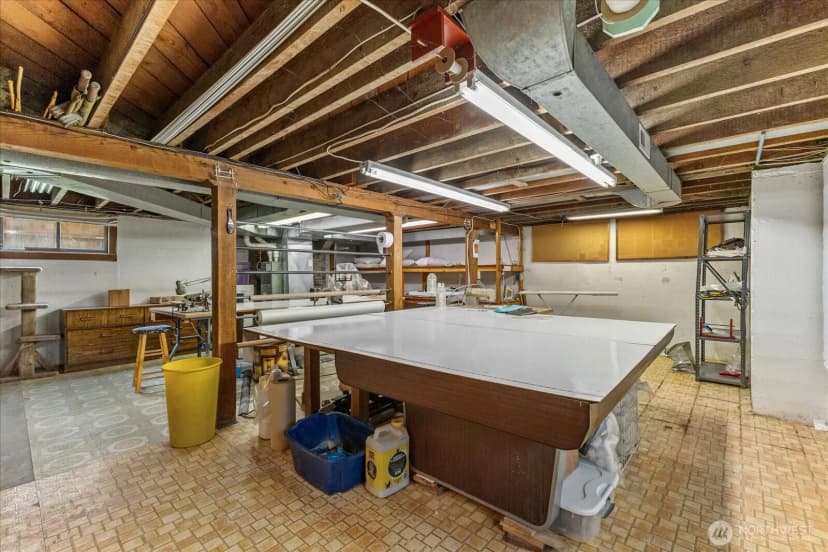 Property photo for 328 Garden Avenue N, Renton photo 22