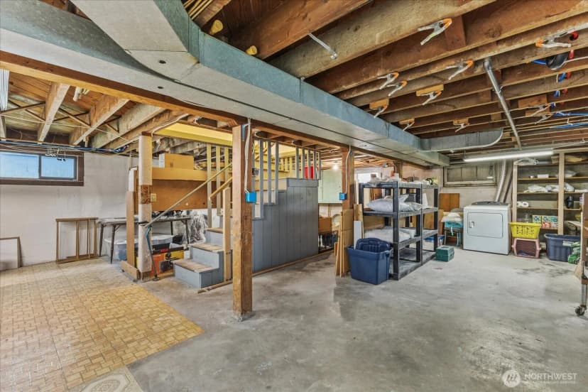 Property photo for 328 Garden Avenue N, Renton photo 24