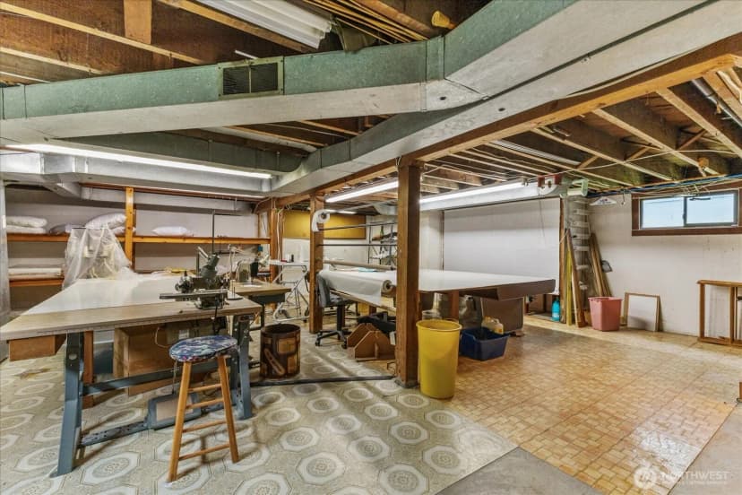 Property photo for 328 Garden Avenue N, Renton photo 23