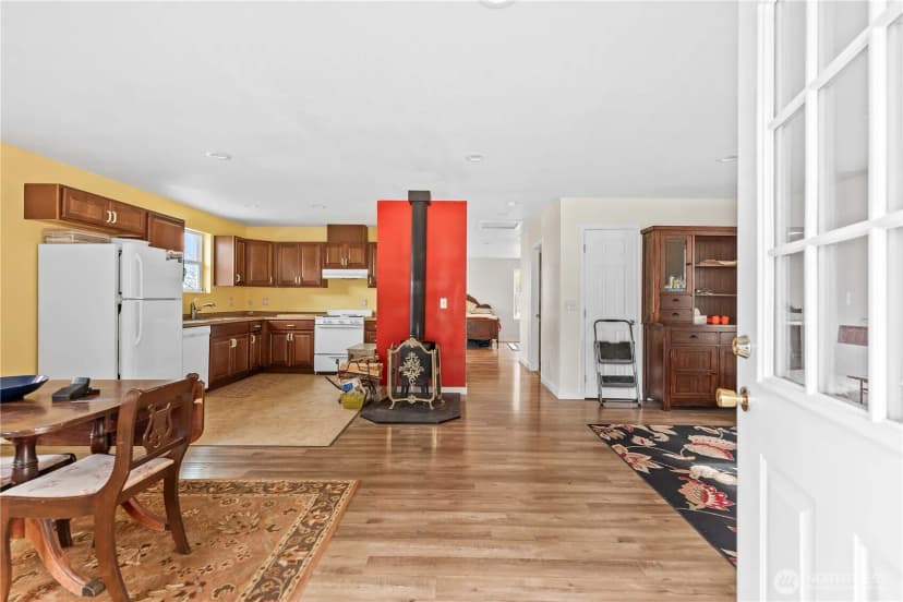 Property photo for 109 Granit Falls Road, Chelan photo 9