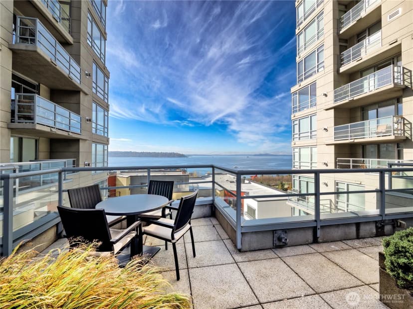 Property photo for 2929 1st Avenue #207, Seattle photo 24