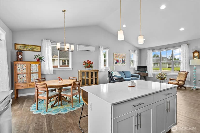 Property photo for 310 Daybreak Lane, Nooksack photo 12