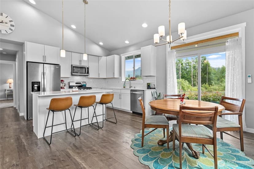 Property photo for 310 Daybreak Lane, Nooksack photo 5