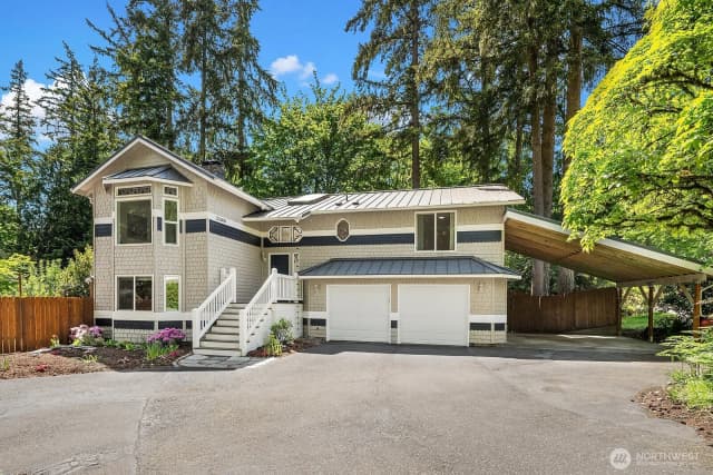 Property photo for 21509 Se 23rd Street, Sammamish photo 2