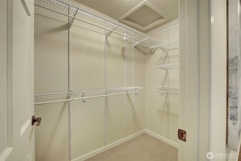 Property photo for 225 131st Avenue Ne, Bellevue photo 27