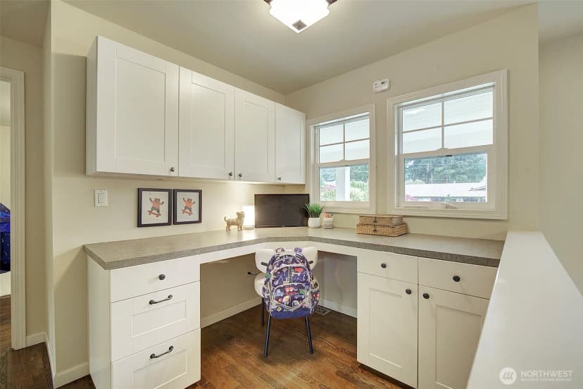 Property photo for 225 131st Avenue Ne, Bellevue photo 29