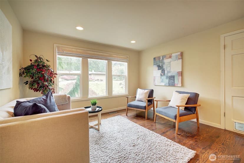 Property photo for 225 131st Avenue Ne, Bellevue photo 15