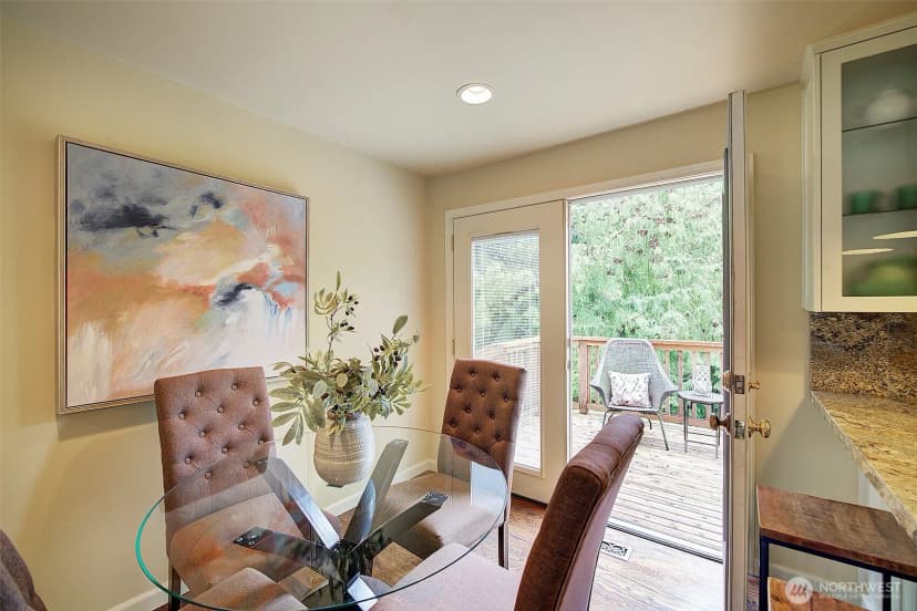 Property photo for 225 131st Avenue Ne, Bellevue photo 10