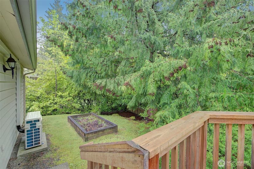 Property photo for 225 131st Avenue Ne, Bellevue photo 13