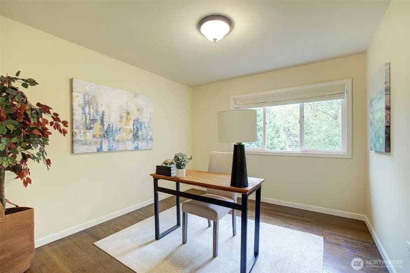 Property photo for 225 131st Avenue Ne, Bellevue photo 30