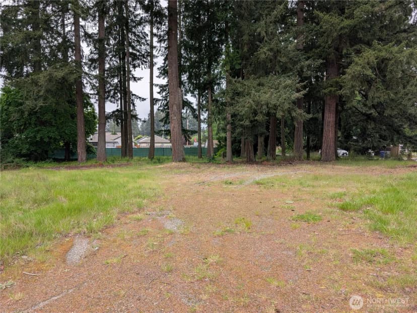 Property photo for 18501 Smokey Point Boulevard, Arlington photo 10