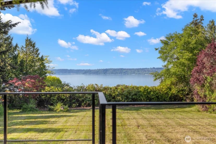 Property photo for 29811 Marine View Drive Sw, Federal Way photo 17