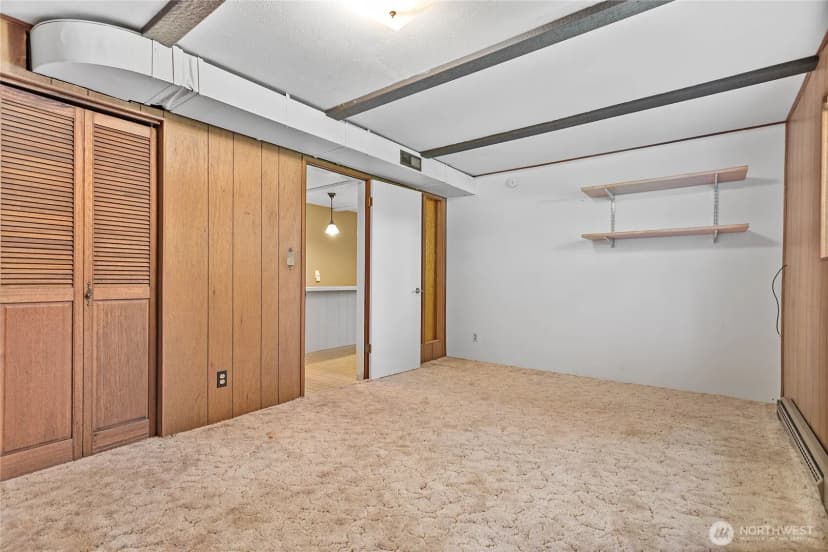 Property photo for 909 Queen Street, Bellingham photo 30
