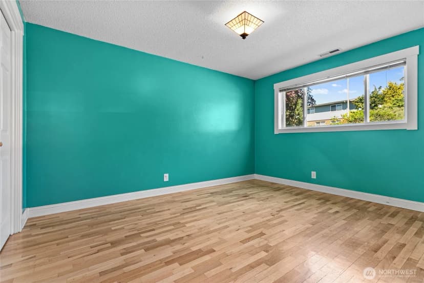 Property photo for 909 Queen Street, Bellingham photo 21