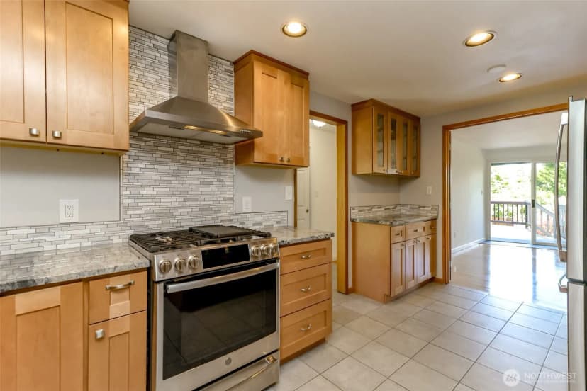 Property photo for 4430 John Luhr Road Ne, Olympia photo 10