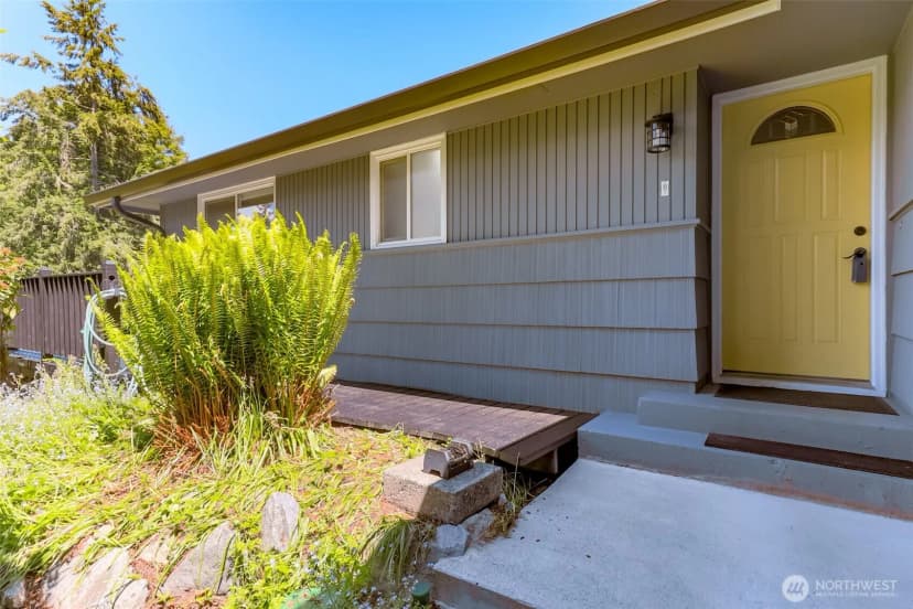 Property photo for 4430 John Luhr Road Ne, Olympia photo 8