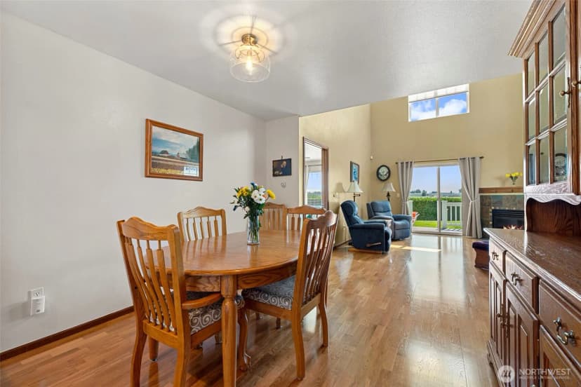 Property photo for 1190 Decatur Circle #5a, Burlington photo 16