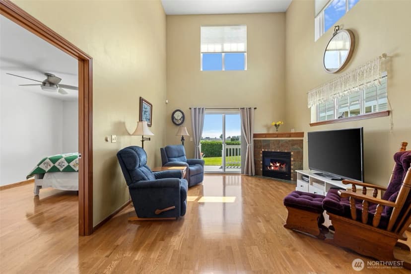 Property photo for 1190 Decatur Circle #5a, Burlington photo 10
