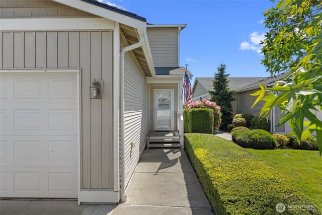 Property photo for 1190 Decatur Circle #5a, Burlington photo 3