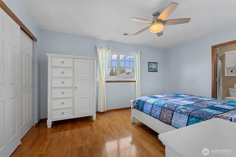 Property photo for 1190 Decatur Circle #5a, Burlington photo 31