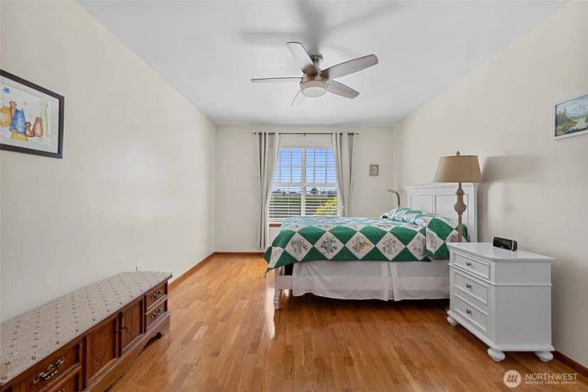 Property photo for 1190 Decatur Circle #5a, Burlington photo 12