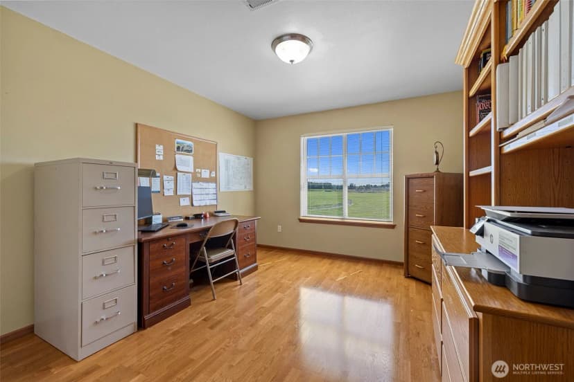 Property photo for 1190 Decatur Circle #5a, Burlington photo 29
