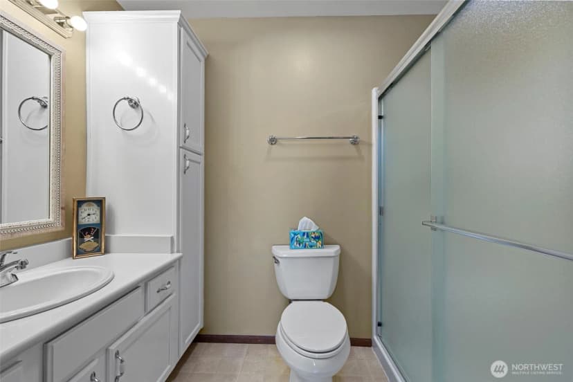 Property photo for 1190 Decatur Circle #5a, Burlington photo 26