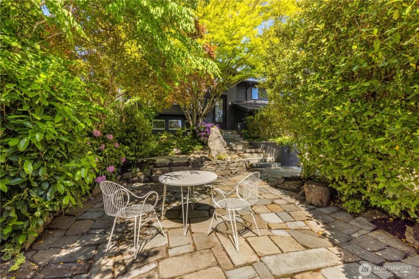 Property photo for 10510 Ne 44th Street, Kirkland photo 30