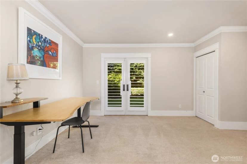 Property photo for 10510 Ne 44th Street, Kirkland photo 22
