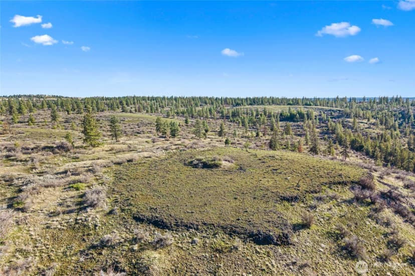 Property photo for 27220 Underwood Canyon, Creston photo 8