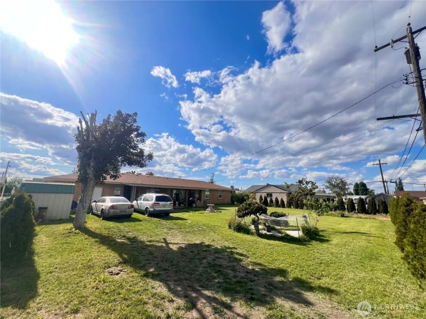 Property photo for 426 S Almira Avenue, Connell photo 10