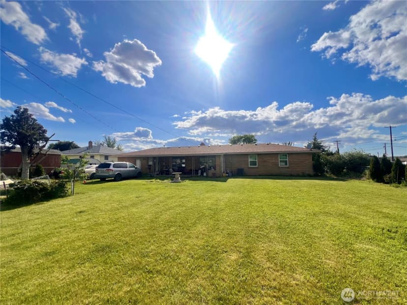 Property photo for 426 S Almira Avenue, Connell photo 7