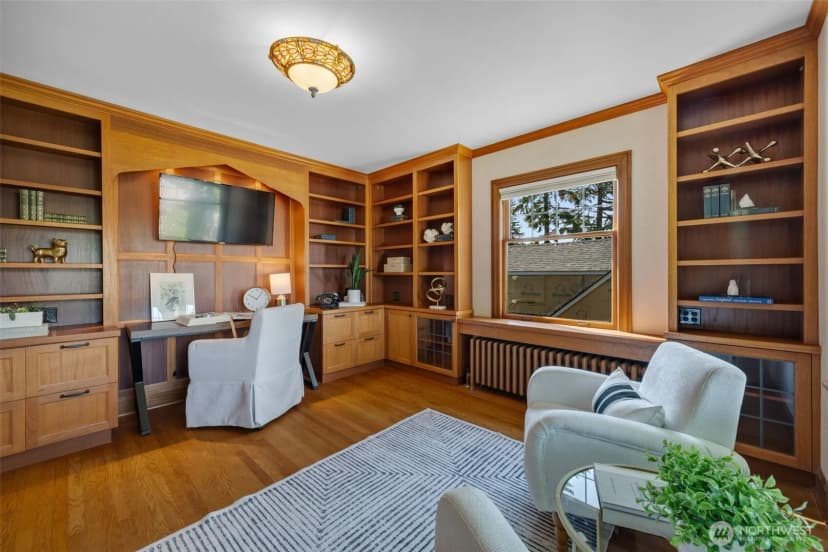 Property photo for 3608 43rd Avenue Ne, Seattle photo 18